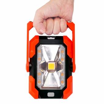 Portable solar LED work light